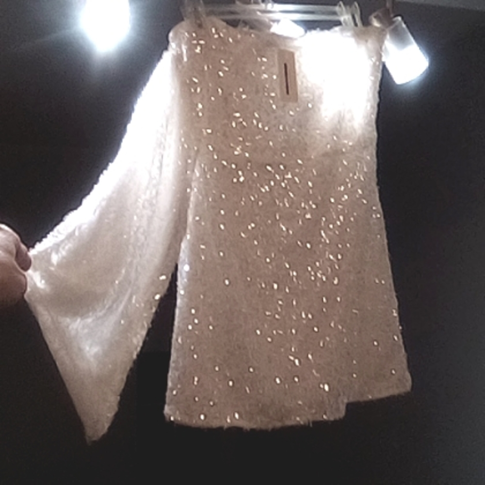 Gorgeous sequin top